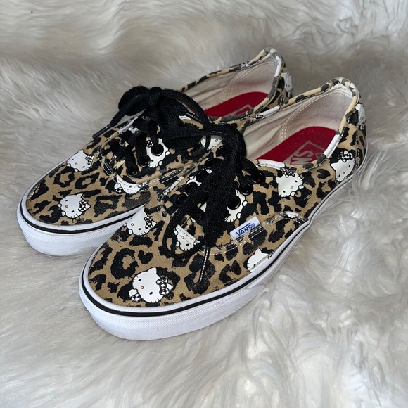 Vans Shoes - VANS Women's 8 Tan Black Cheetah Print Hello Kitty Low Top Tennis Shoes Sneakers